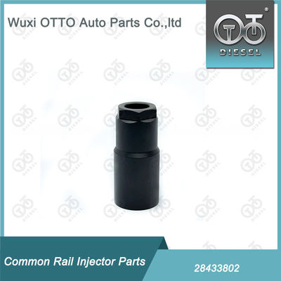 Παξιμάδι καπακιού ακροφυσίου μπεκ καυσίμου από χάλυβα υψηλής ταχύτητας Φ18.9×41×M17*0.5 Εφαρμογή Euro5 Για μπεκ 28307309 / 28342997